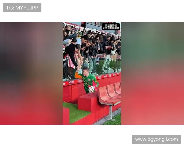 32岁巴萨旧将帕科正式宣布退役 32岁巴萨旧将帕科正式宣布退役