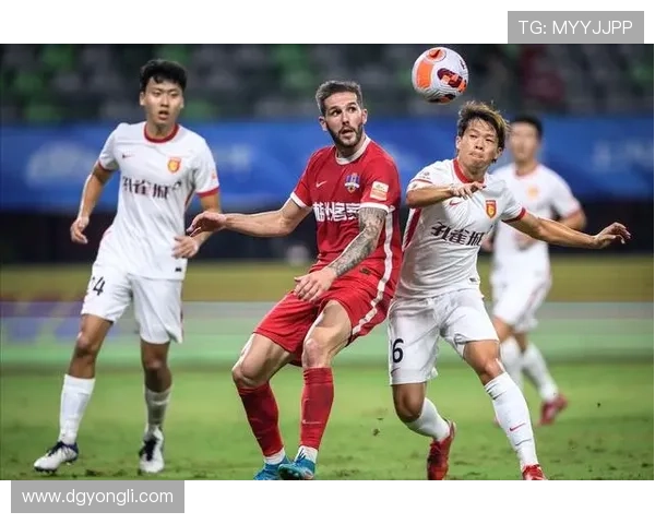 32岁前国脚马克斯加盟大阪钢巴 32岁前国脚马克斯加盟大阪钢巴